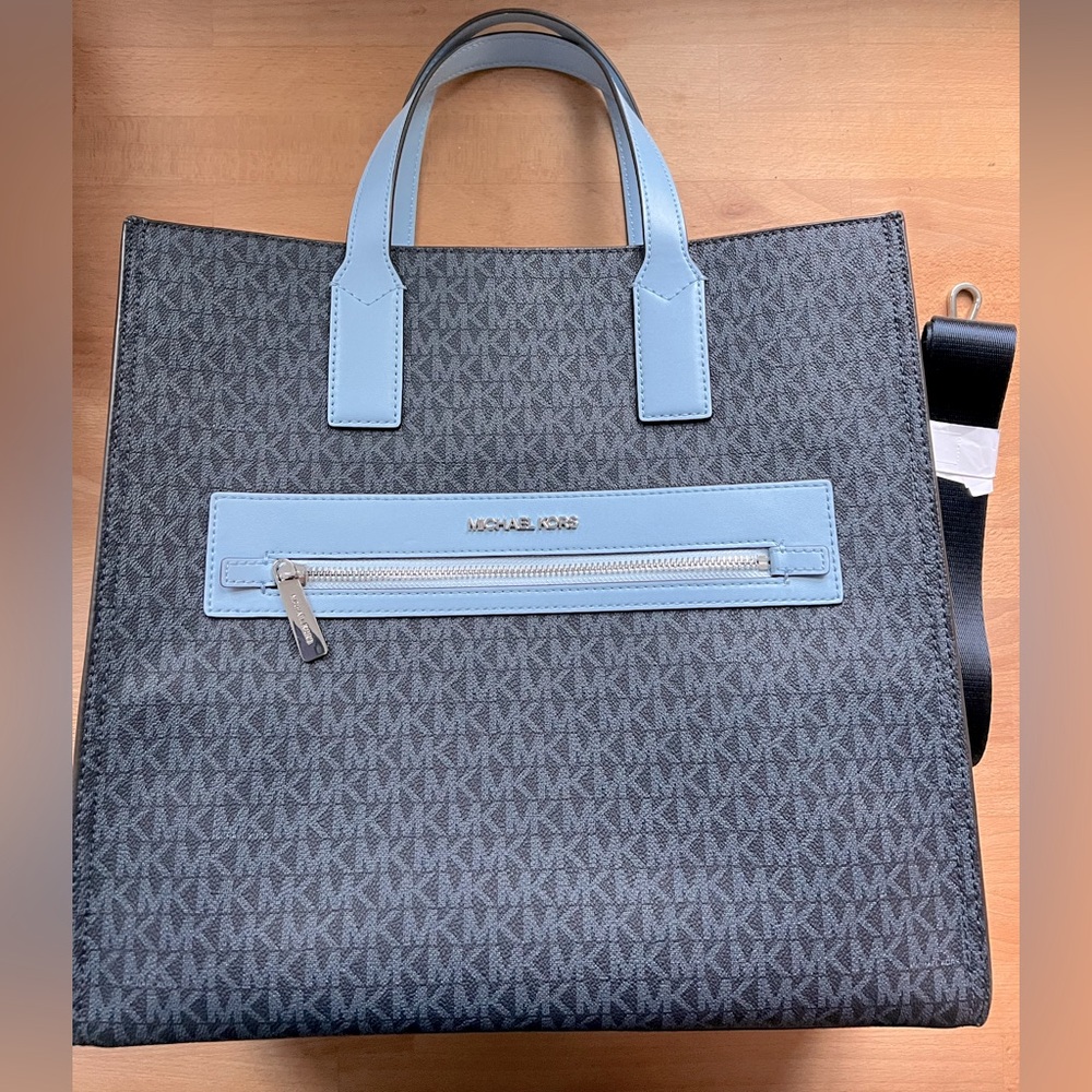 Excellent Michael Kors Kenly Tote Shoulder Bag light blue and silver hardware.